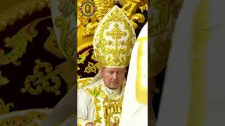 His Holiness Pope Peter III in the Cathedral Basilica of Our Crowned Mother of Palmar.