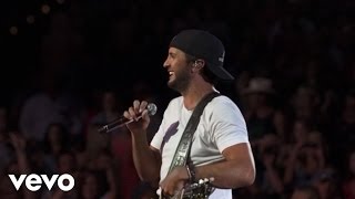 Luke Bryan - That's My Kind Of Night (Tour Performance Video)