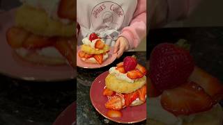 Strawberry shortcakes🍓(part 1/2) #recipe #dessert #baking #food #foodie