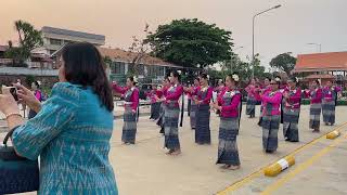 6/4/66 นางรำวัดธาตุศรีคุณ ร่วมเปิดงานถนนคนเดิน หมู่บ้าน 8 ชนเผ่าริมโขง จ. นครพนม