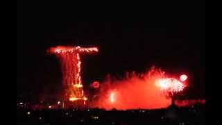 Paris Bastille Day 2014 Fireworks over the Eiffell Tower - Part 2