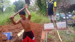 PROSES PENGGALIAN MAKAM