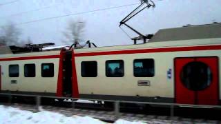 G train passes Savio railwaystation