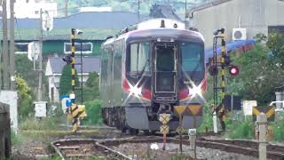 JR四国　高徳線　2600系気動車　特急「うずしお」　讃岐相生駅