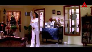 Jyothika Beautiful Introduction Scene || Mass Movie