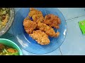 masak menu kesukaan anak anak di rumah