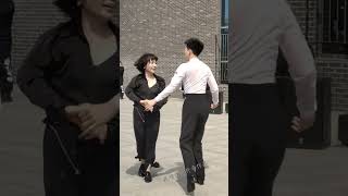 #舞台无处不在 #舞蹈达人 #顶尖舞者 #完美组合 #爱舞蹈爱生活 #dance #duet #舞蹈 #舞蹈 #douyin #抖音 #抖音 #跳舞 #music