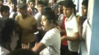 Students in uniform run riot in West Bengal school, beat up teacher