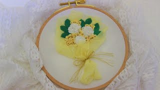 A bouquet of white roses - Embroidery design