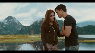 Twilight Saga-eclipse jackob kisses Bella |Hindi|