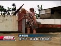 20120611 公視晚間新聞 水淹高樹馬路成河 消防車卡水溝.mpg