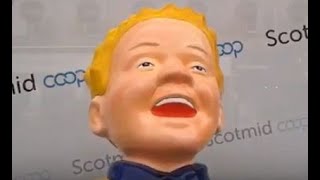 Oor Wullie's Big Bucket Trail No.32 - Oor Shopkeeper Wullie #OWBBT #SCOTLAND