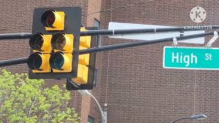 Traffic Lights #3 | McCain PV Doghouse and 4-section bimodal traffic lights