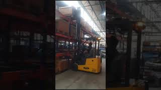 Godrej 3 Wheel Electric Forklift Truck