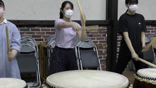 鶴山桜太鼓　「雷神」