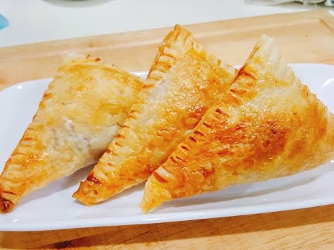 Working with Puff Pastry EP.3 Bolognese Meat Pies Working with Puff Pastry EP.3 Bolognese Meat Pies