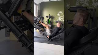 Titan Fitness Leg Press / Hack Squat Review: The Biggest Issue