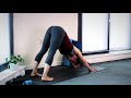 gentle energiser 20 min gentle energising yoga practice yoga with heini