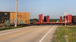 CN 5710 (EMD SD75I) \u0026 CN 2344 (GE-ES44DC) Power a Fast Manifest Freight through the Country Side!!