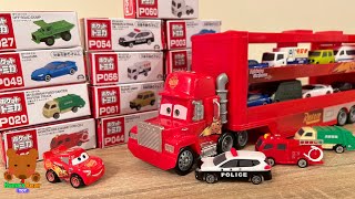 Cars Lightning McQueen \u0026 15 type of Tomica in Car Carrier Truck【Tomica, TAKARA TOMY】Kuma's Bear Toy