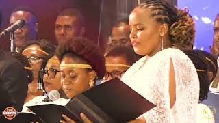 Mt. Kizito Makuburi - Hark the Herald Angel Sing (Live Performance)