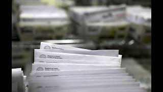 Hilton Holds Strong Lead in California’s Governor Race