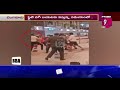 live విజయ్ సేతుపతిపై దాడి man pounces on vijay sethupathi at bengaluru airport prime9 news