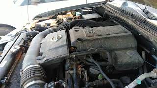 Nissan VQ40 engine sound of 2005 Frontier 2Wd Se 1N6AD06U25C437715