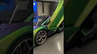 艾特出你认为有实力拿下它的人！顶级超跑 lamborghini