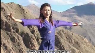 Tibetan Song Tashi Monlam sung by Meydo Lhakdon