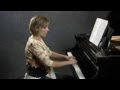 Learn How to Play Piano Online with #1 Piano Teacher Christie Peery