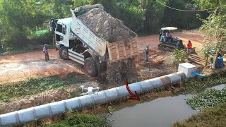 Start incredible new PROJECT! Power machinery, dump trucks \u0026 dozer fill-up dirt on water drainage