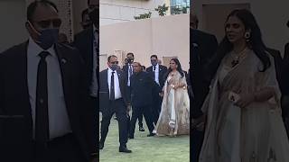 Mukesh Ambani Along With His Daughter Isha Ambani, With Z+ Category Security #shortvideo #shorts