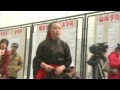 娱乐播报 北电表演初试淘汰超八成人 考生现场展武艺表达不满 140216