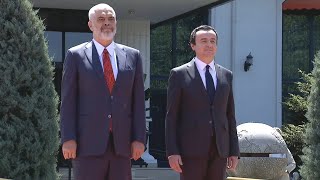 LIVE/ Mbledhja e përbashkët e qeverive Kosovë - Shqipëri në Prishtinë