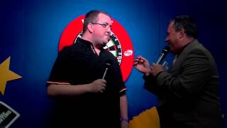 Stephen Bunting Sings 'Gold' Live On Stage In Holland!