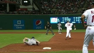 NYY@CLE: Teixeira dives to snag a grounder at first