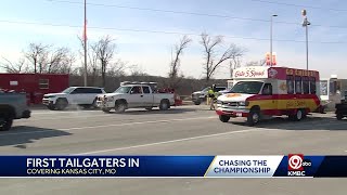 Chiefs fans wait hours to enter Arrowhead Stadium for Chiefs-Bills title game