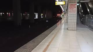 1220次區間車 板橋進站