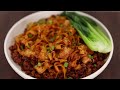 These 15 Minute Chili Garlic Noodles Will Change Your LIFE!