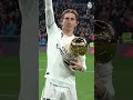 #OTD Modrić presenting his Ballon D'Or to the Bernabéu #RealMadridShorts