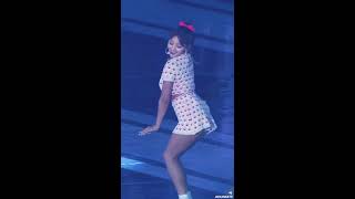 180801 트와이스 TWICE(지효 jihyo)-DANCE THE NIGHT AWAY @ 2018 코리아뮤직페스티벌 직캠 fancam by jiihun9476