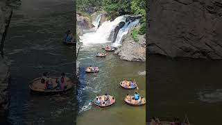 Hogenakkal Waterfalls - The Smoky Rocks of Tamil Nadu 🌊🌿🏍️ #HogenakkalWaterfalls #TamilNaduTourism