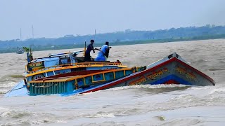 প্রচুর বালুবোঝাই করে মেঘনা থেকে ডাকাতিয়া নদীতে আসছে বাল্কহেড | Sand loaded bulkhead