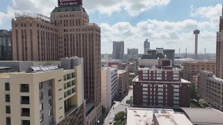 First day of Early Voting begins in San Antonio, Bexar County