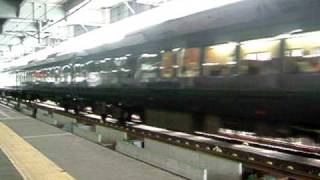 ７８７系 （７両編成） 特急 みどり８３号 早岐行き 【博多駅・発車】