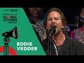 Eddie Vedder Performs “Long Road” with Soweto Gospel Choir | Global Citizen Festival: Mandela 100