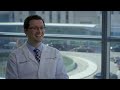 Nicolas Piuzzi, MD | Cleveland Clinic Cirugía Ortopedia y Traumatología (Spanish)