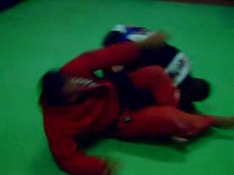 Omoplata Shoulder Lock Youtube