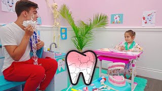 Artem và Mia dạy cách chăm sóc răng miệng